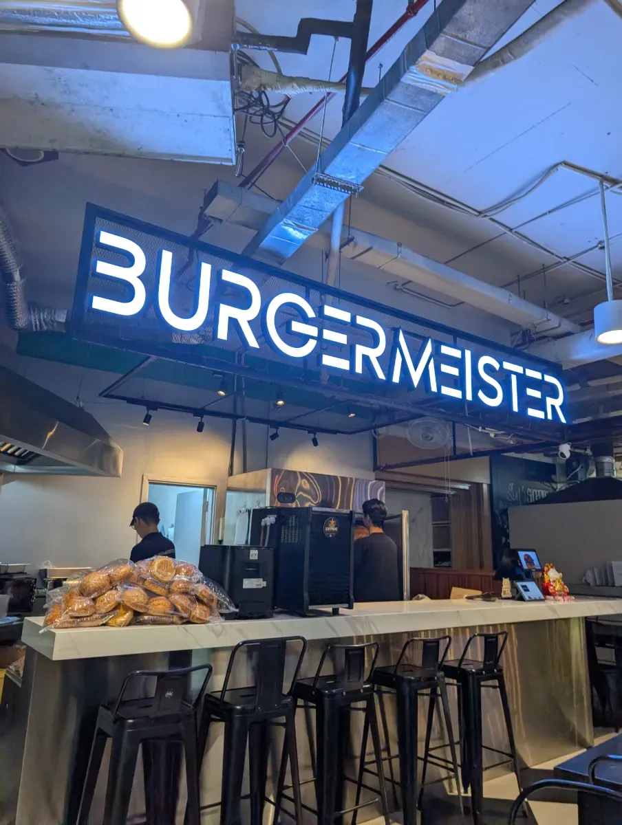 Burger Meister Nguyễn Đình Chiểu